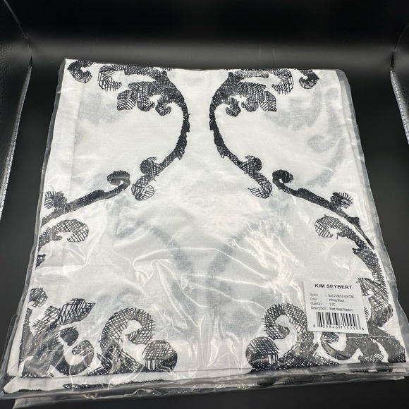 Kim Seybert Cotton Napkins Set of 4 East West Embroidered Black White New - Picture 2 of 9